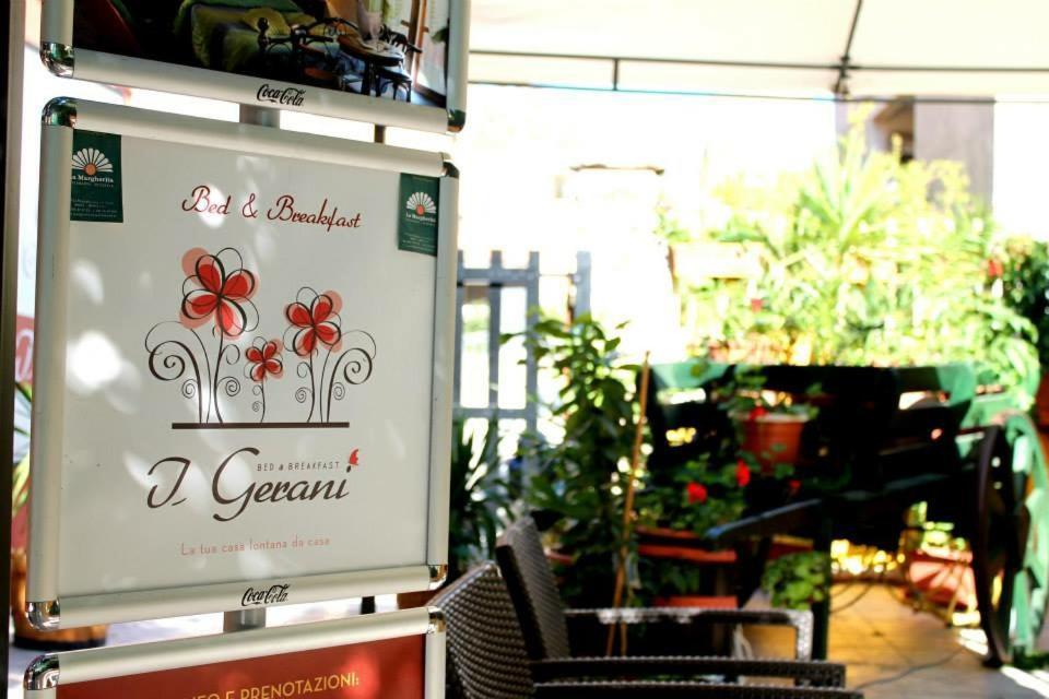 Bed and Breakfast I Gerani à Bosa Extérieur photo