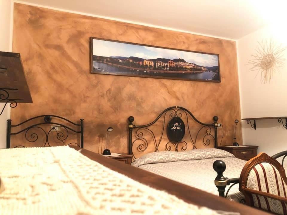 Bed and Breakfast I Gerani à Bosa Extérieur photo